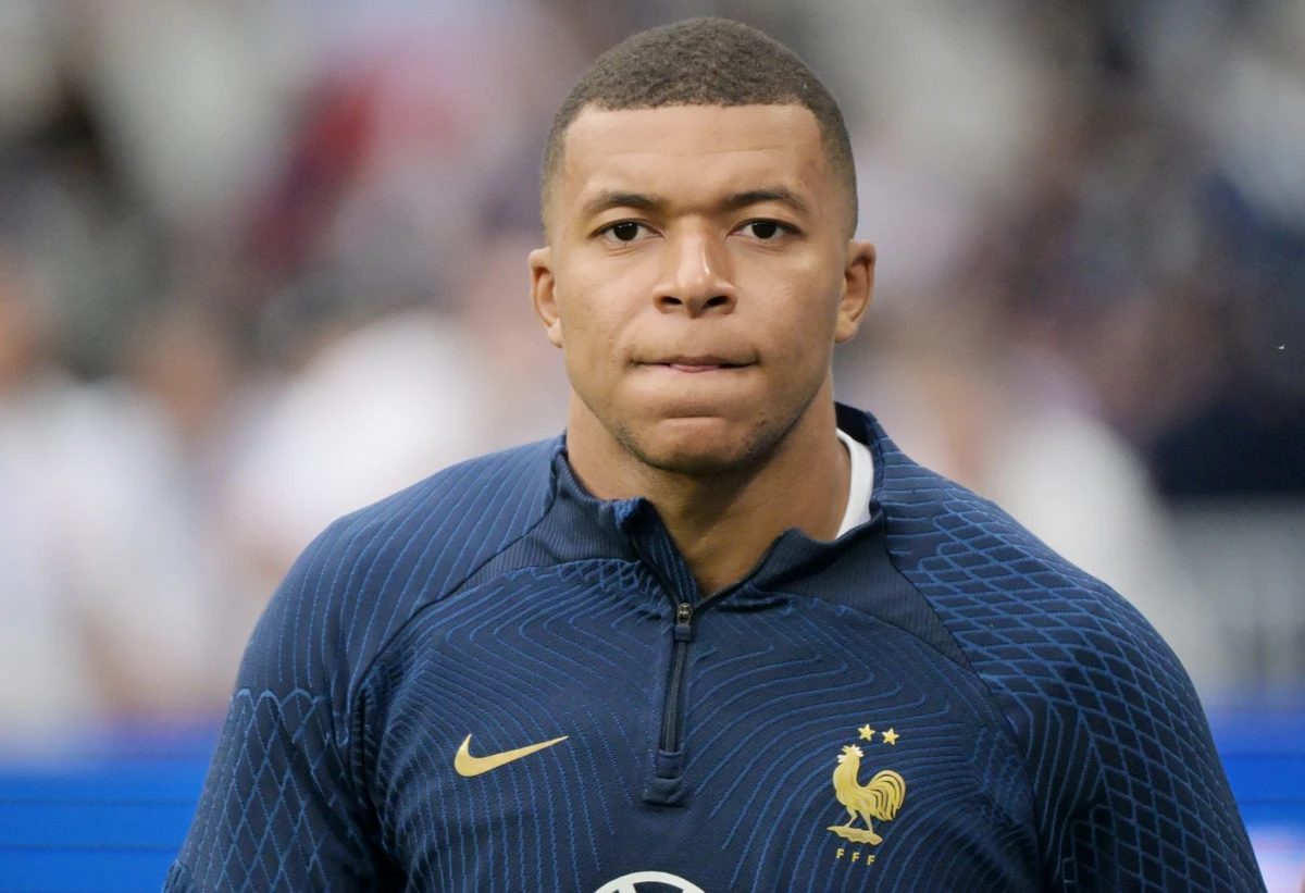 Mbappé et la politique, un une-deux sans «dépassement de fonction»