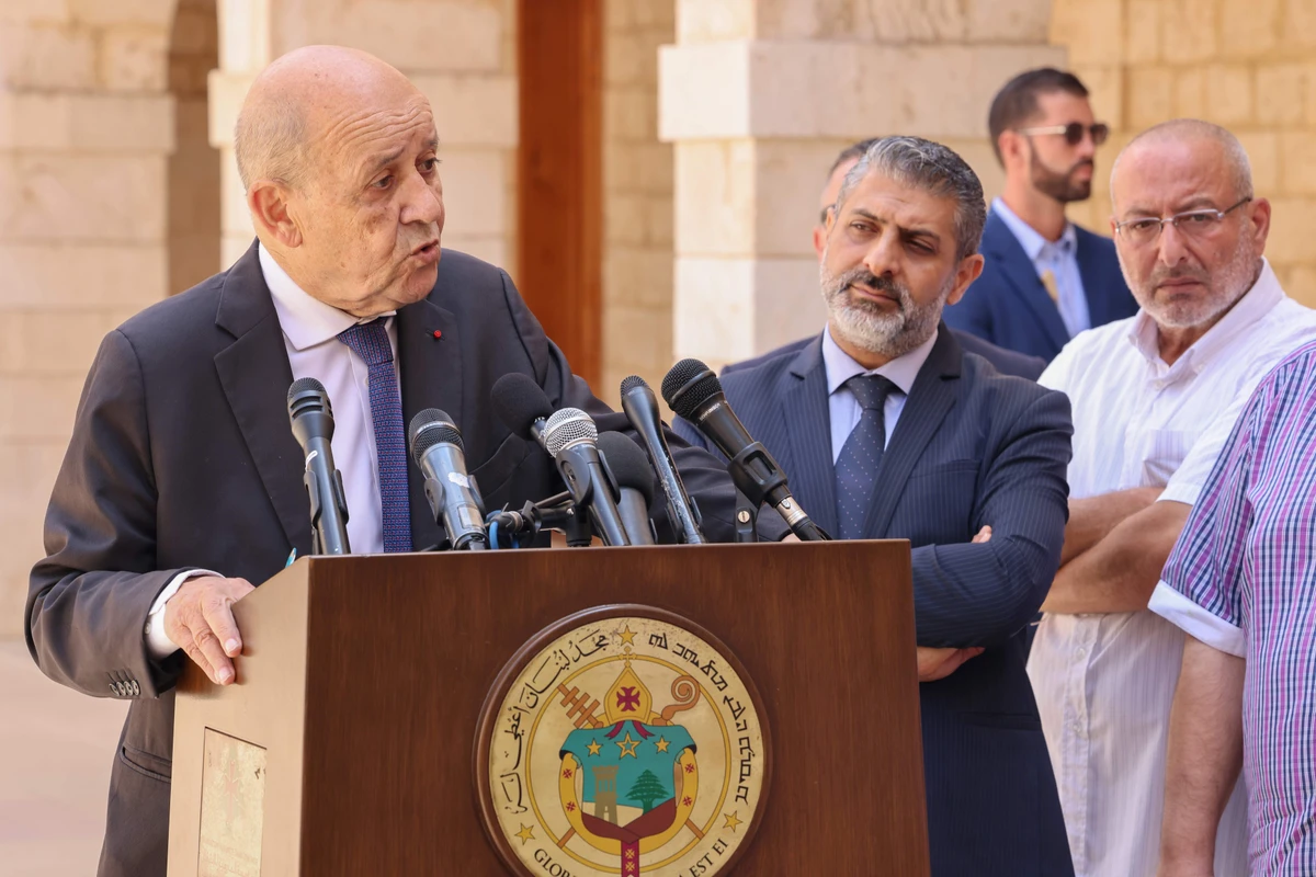 Blocage présidentiel au Liban: Le Drian entame une nouvelle mission
