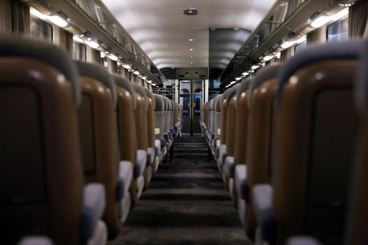 Un policier en civil maîtrise un homme armé dans un TGV Annecy-Paris, pas de blessé