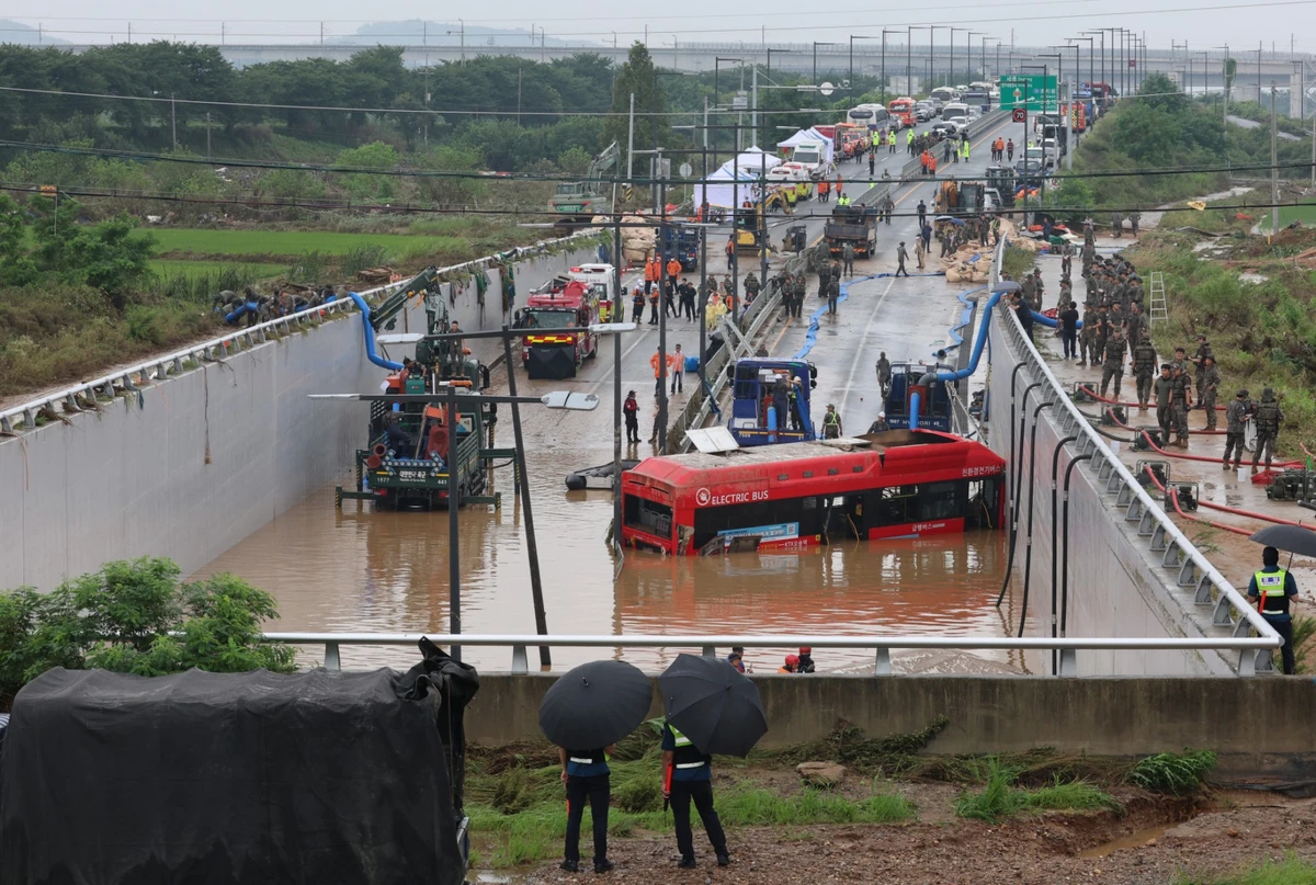 En Corée du Sud, inondations et glissements de terrain font 37 morts