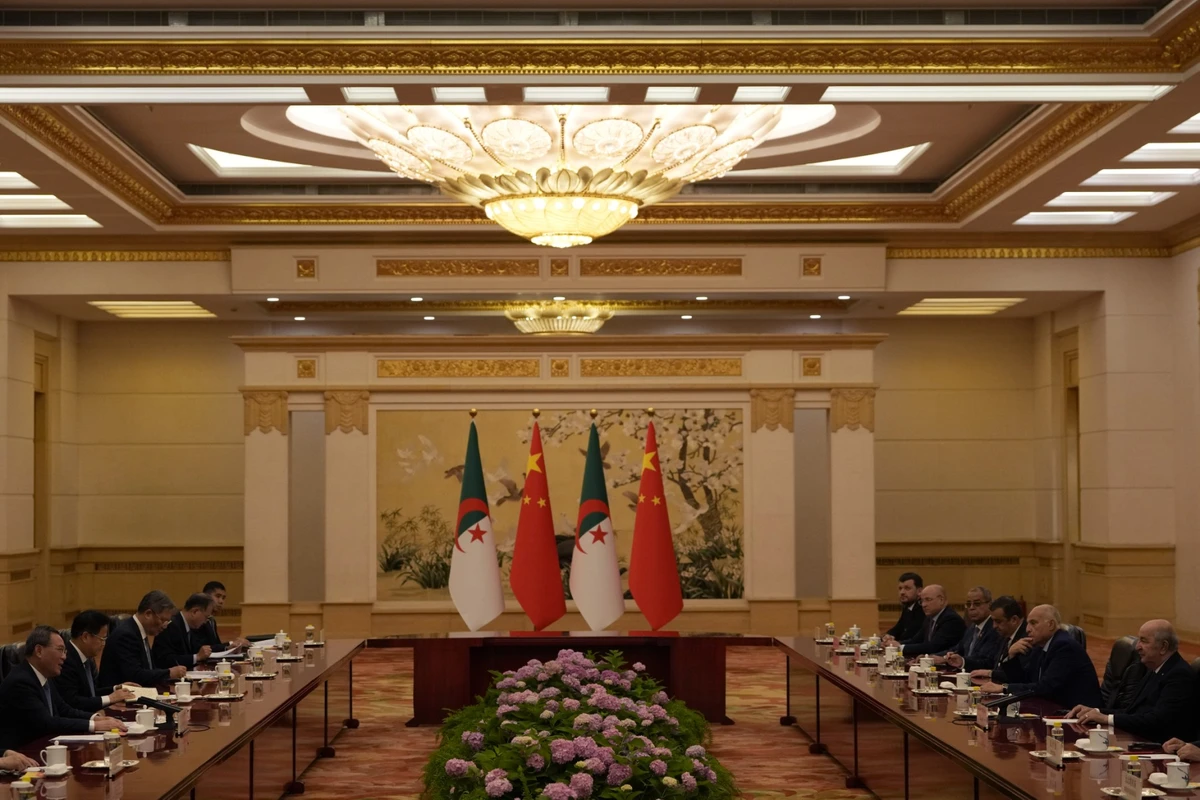 Alger et Pékin renforcent leur partenariat