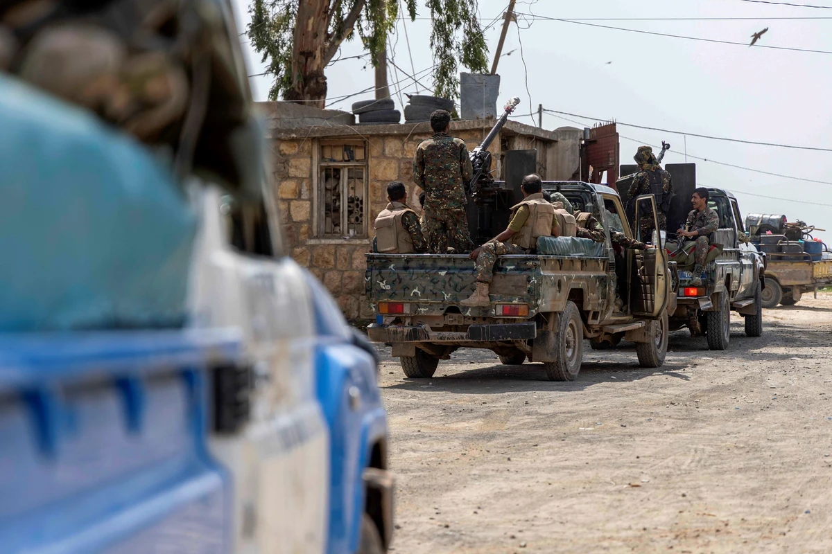 Yémen: huit civils et sept militaires tués dans des explosions distinctes