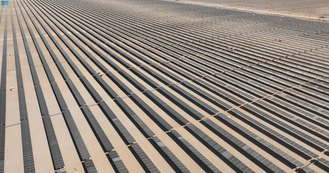Red Sea Global installe 750 000 panneaux solaires pour stimuler de façon importante la production d'énergie renouvelable