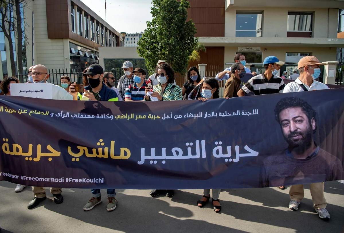 Maroc: La justice maintient en prison les journalistes Omar Radi et Soulaimane Raissouni
