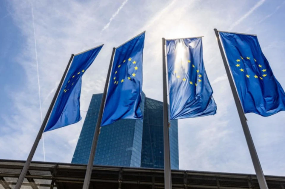 Les références pionnières de l'UE en matière d'environnement font face à une attaque à deux volets