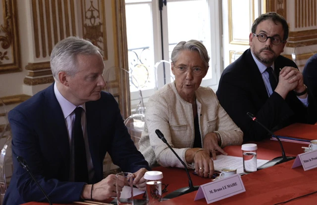 Flécher l'épargne vers des investissements stratégiques, un chantier à peine amorcé