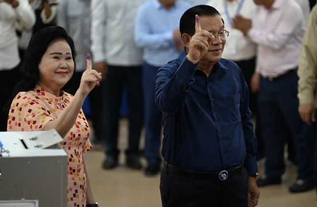 Elections au Cambodge: à l'aube d'un régime dynastique