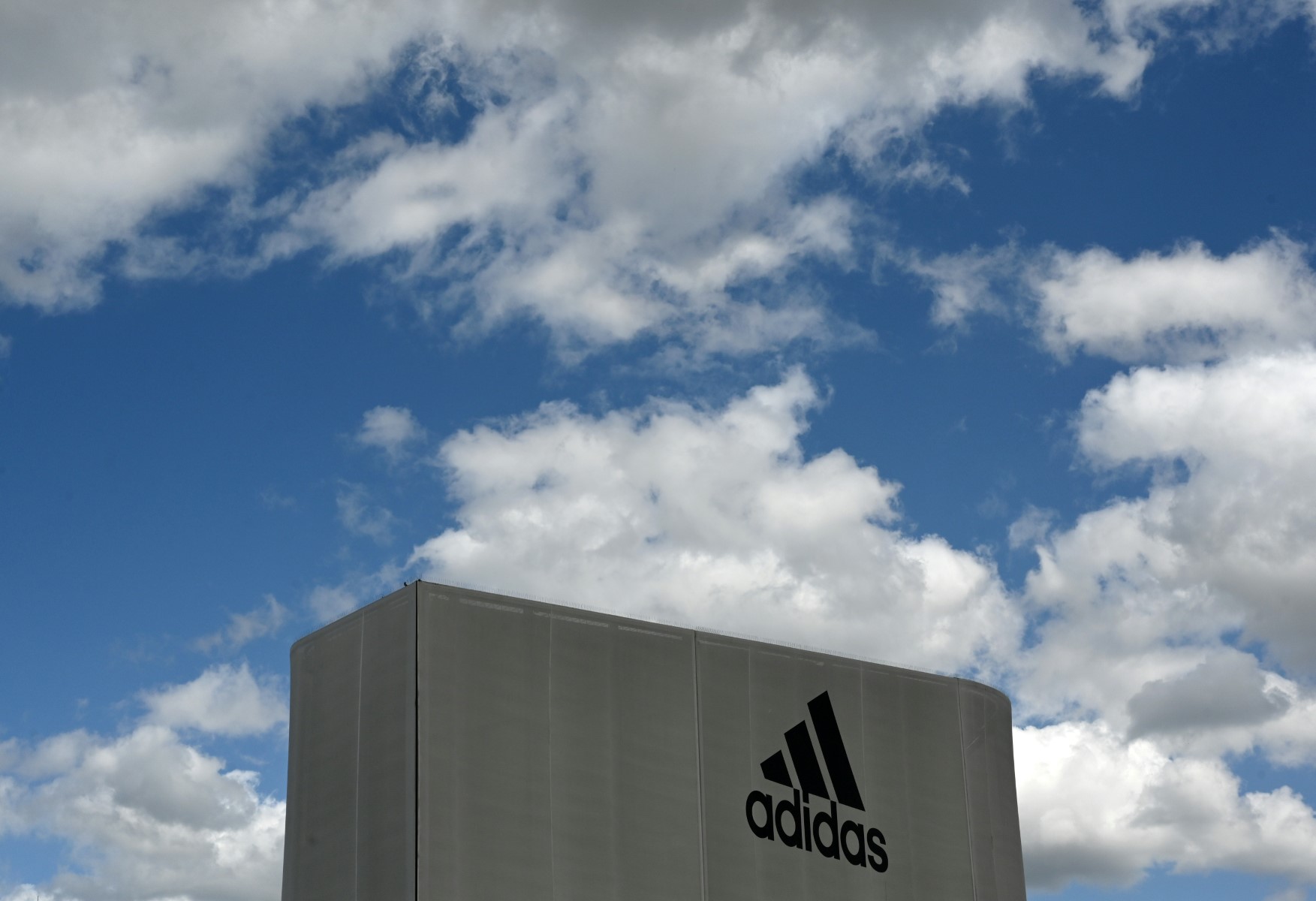 Adidas solde peu à peu le divorce avec Kanye West