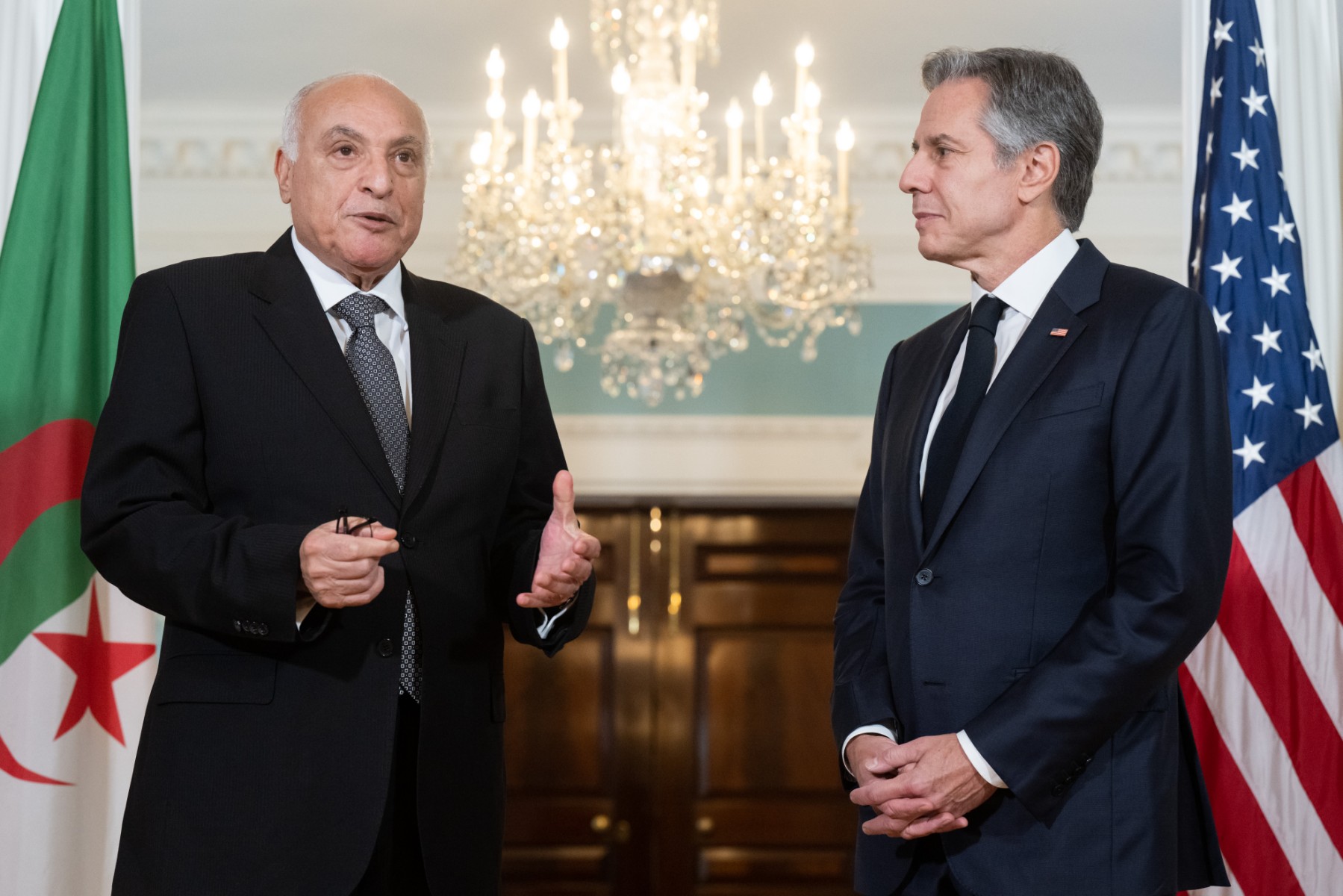 La profondeur et la solidité des relations algéro-américaines saluées