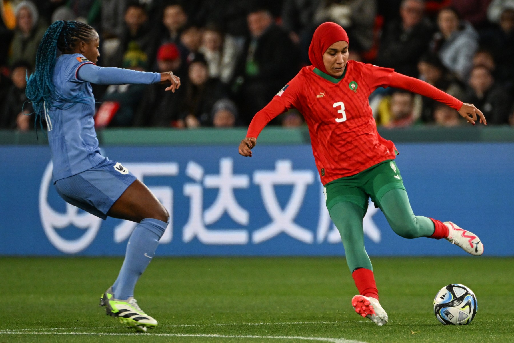 Mondial: La France élimine le Maroc dans un match historique, la question du voile resurgit