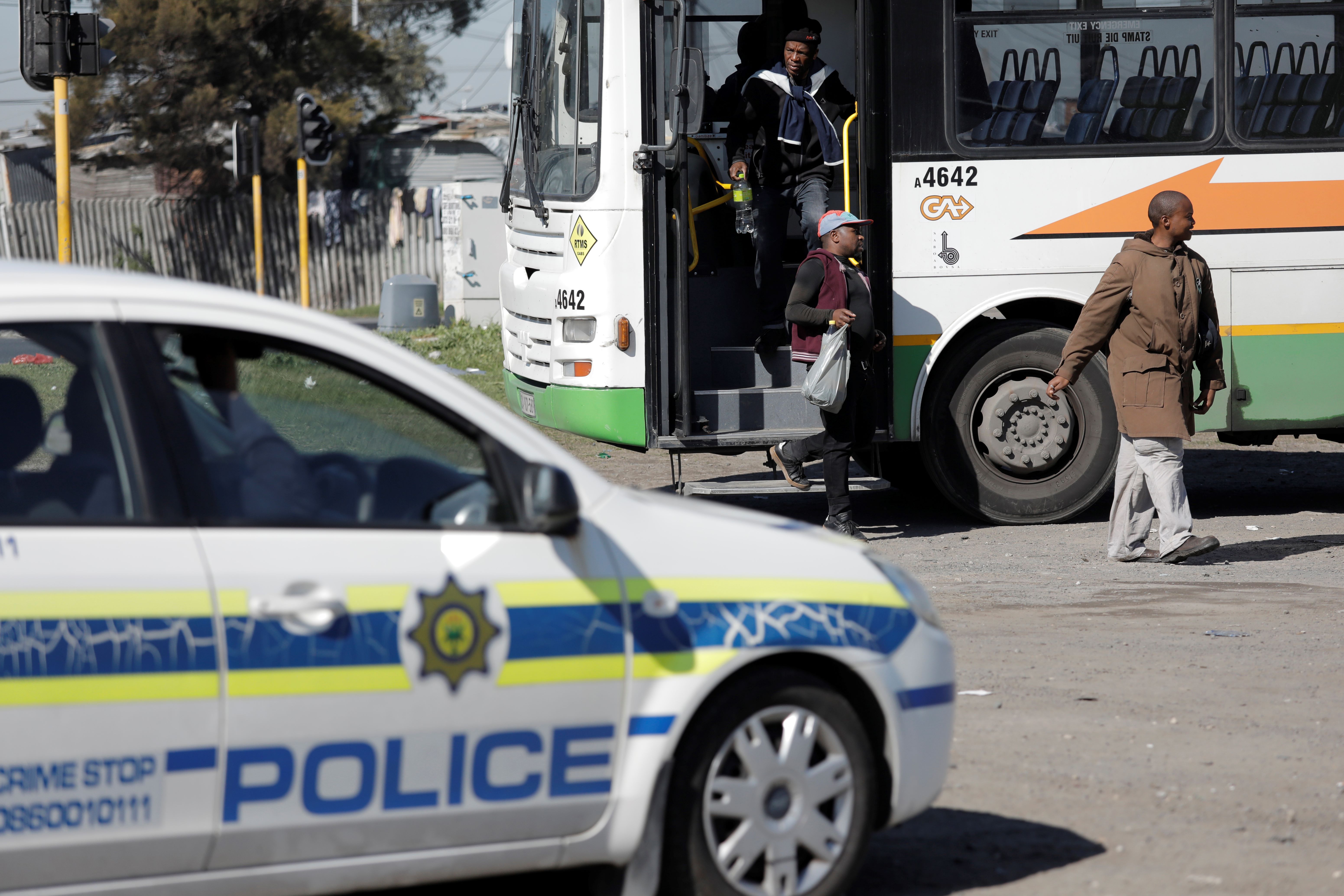 Afrique du Sud: cinq morts lors d'une grève des transports, selon un nouveau bilan
