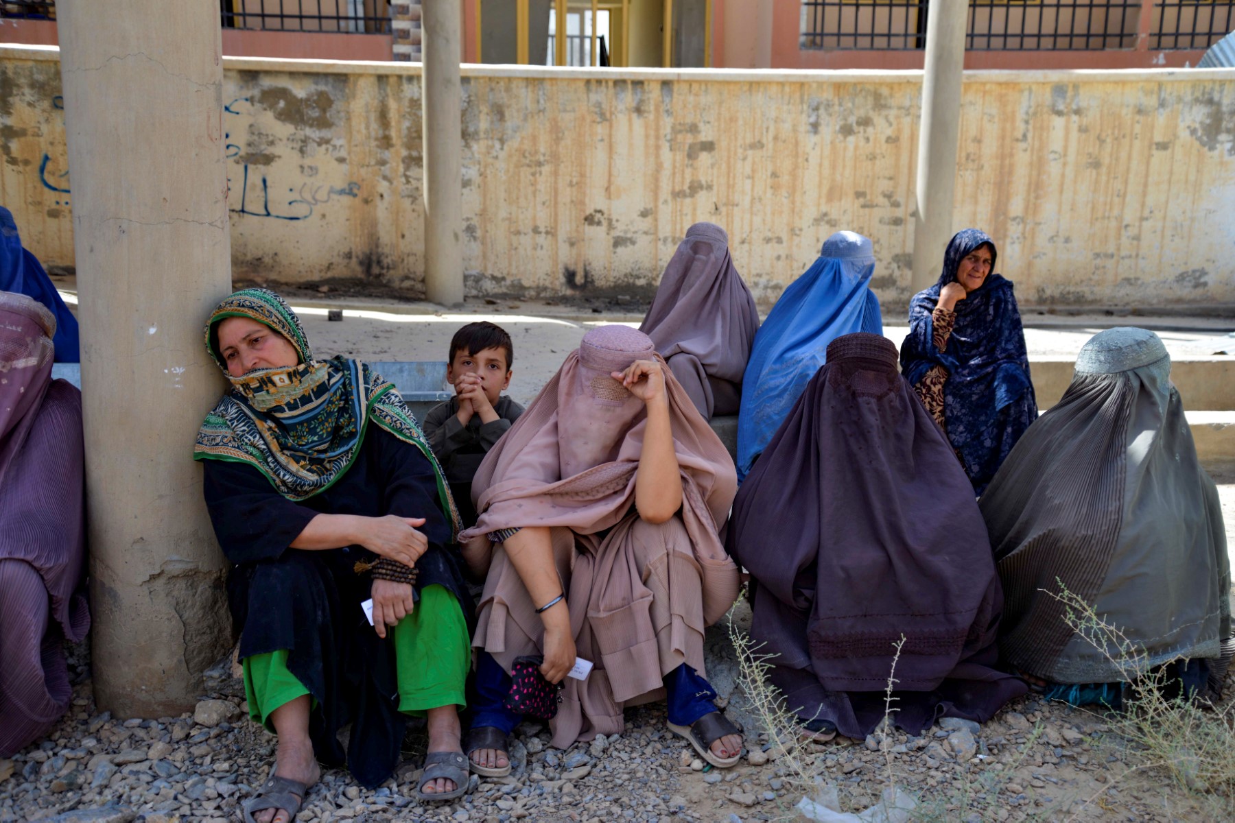 Traitement des femmes en Afghanistan: Gordon Brown réclame des poursuites pour « crime contre l'Humanité»