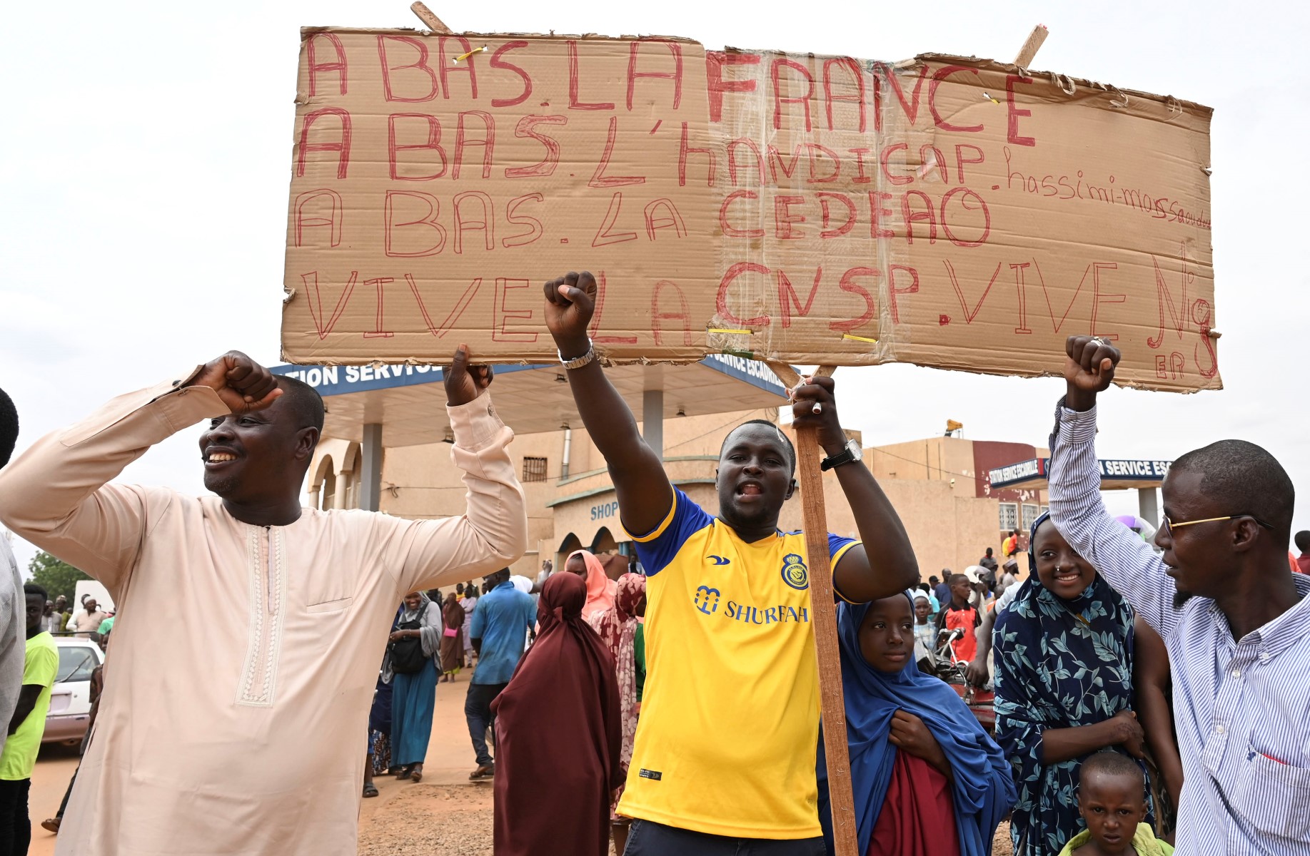 Crise au Niger: réunion militaire ouest-africaine, Russie et Mali pour une résolution pacifique