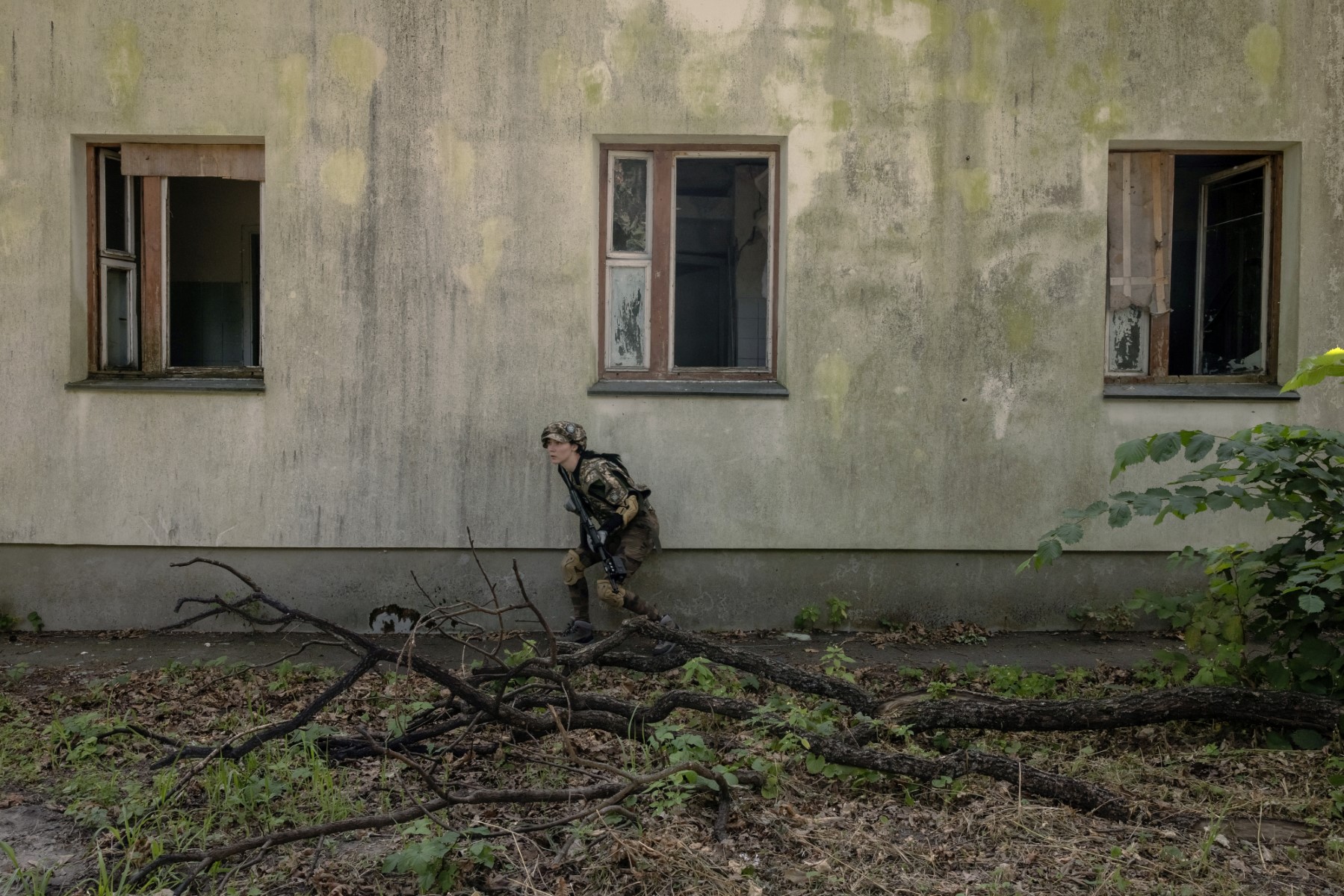 Ukraine: la Russie avance dans le nord-est, missiles hypersoniques sur l'ouest
