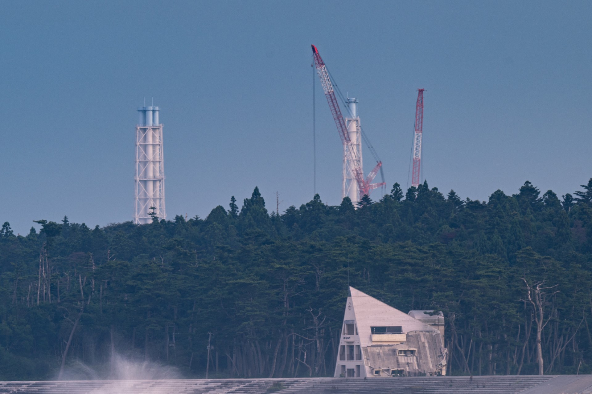 Rejet de l'eau de Fukushima: le gouvernement japonais décidera mardi du calendrier