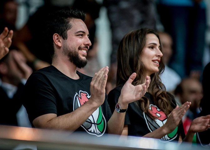Le prince héritier de Jordanie et la princesse Rajwa assistent à la Coupe internationale de basket-ball