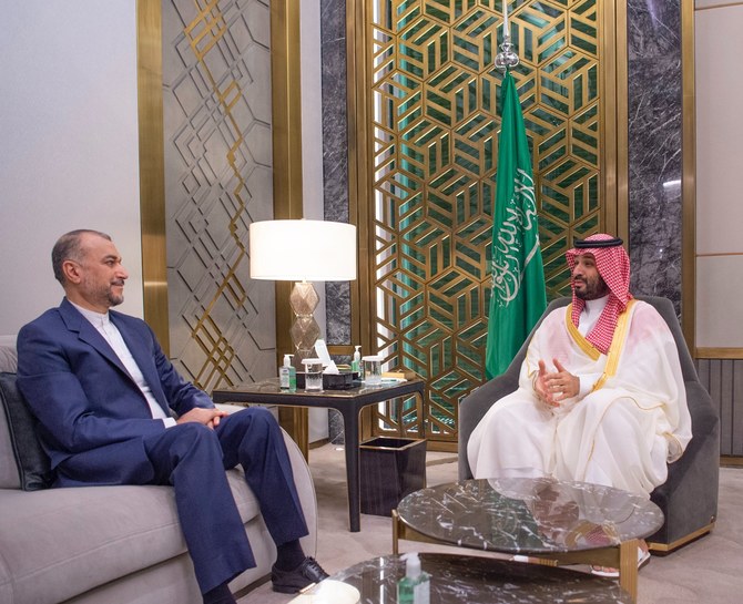 Le ministre iranien des Affaires étrangères rencontre le prince héritier saoudien