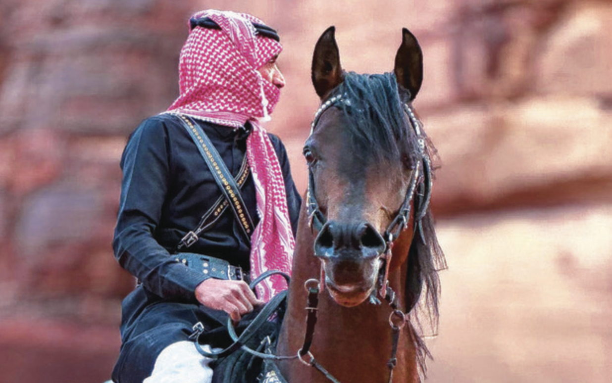 Un photographe saoudien immortalise des scènes époustouflantes à Tabouk