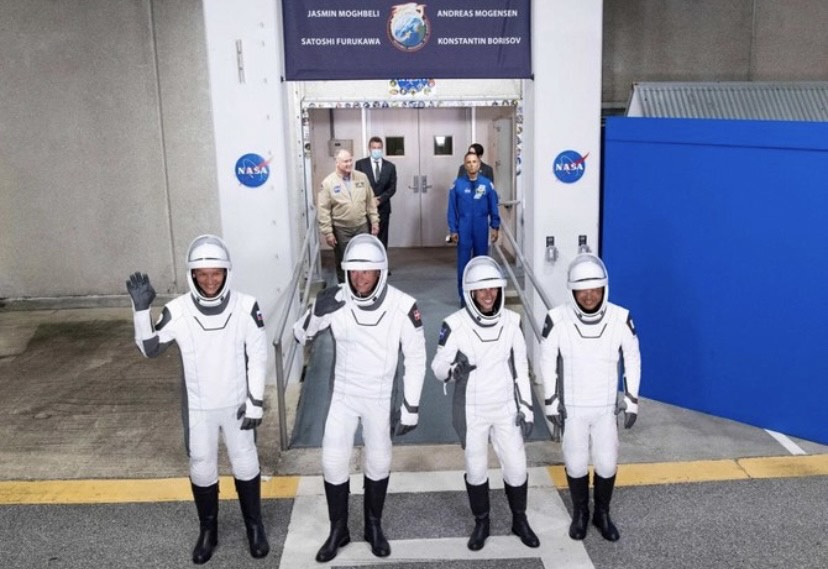 La NASA et SpaceX envoient un équipage vers la Station spatiale internationale