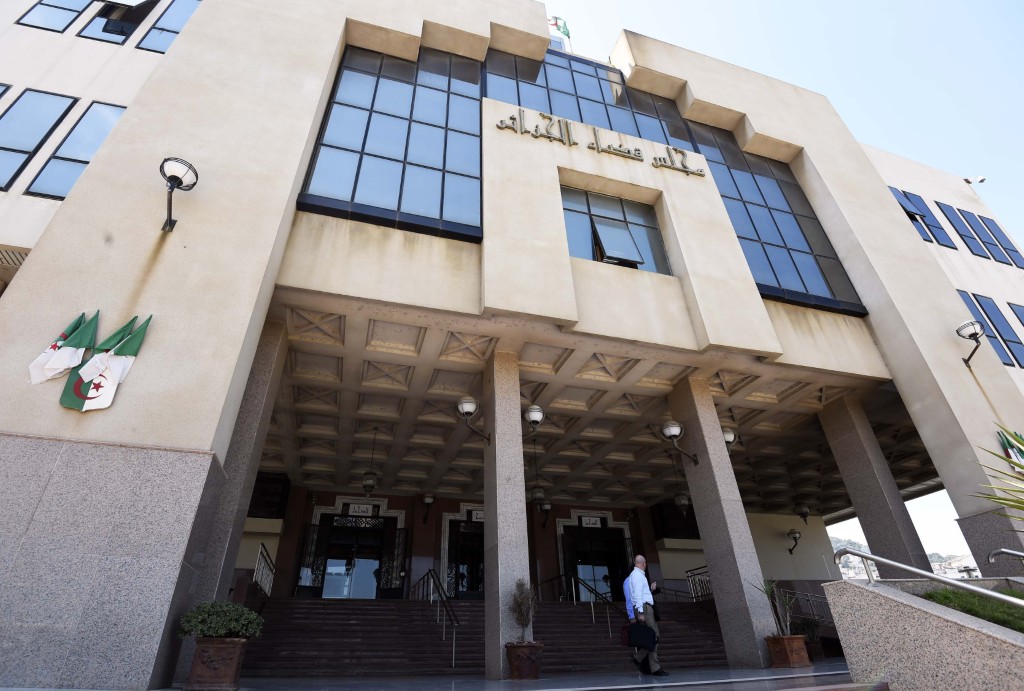 Algérie: Trois ans de prison requis contre un chercheur algéro-canadien et un journaliste