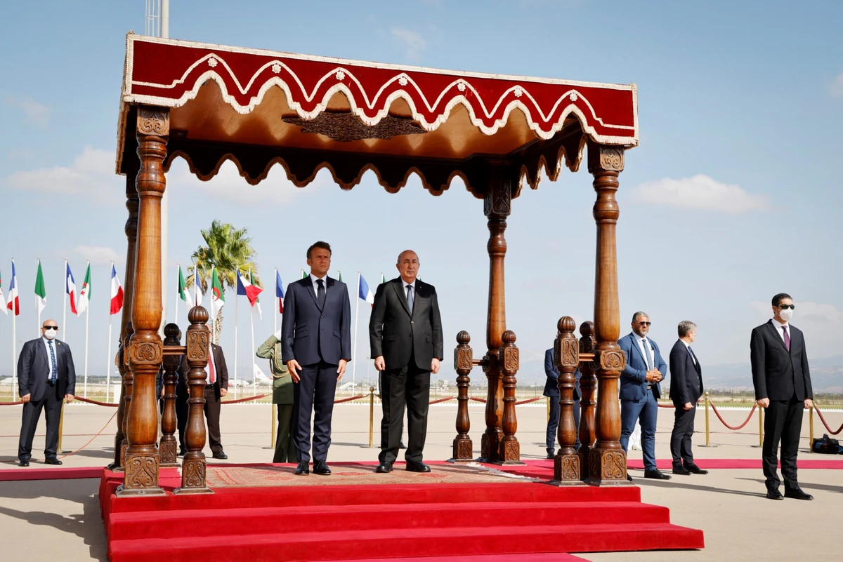 Algérie: La visite du président Tebboune en France est «toujours maintenue»