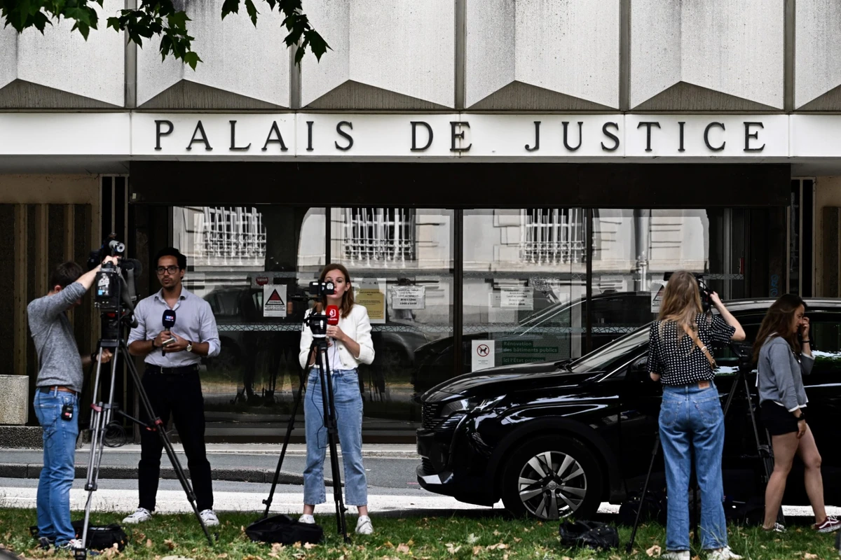 Emeutes: Prison ferme après la dégradation d'un théâtre de Roubaix