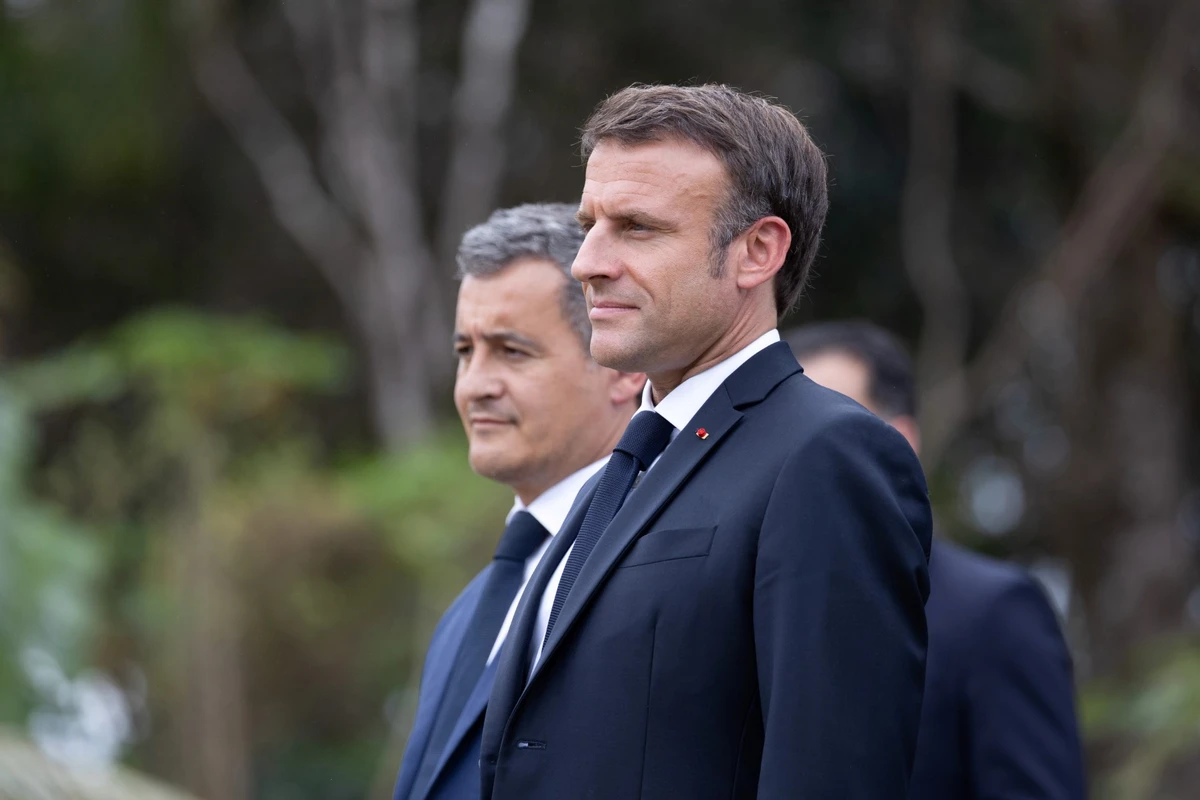 Macron évoque «une initiative politique d'ampleur» à la fin du mois d'août