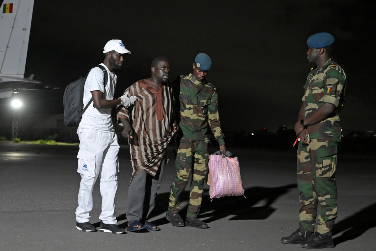 Maroc: cinq corps de migrants repêchés au large du Sahara occidental