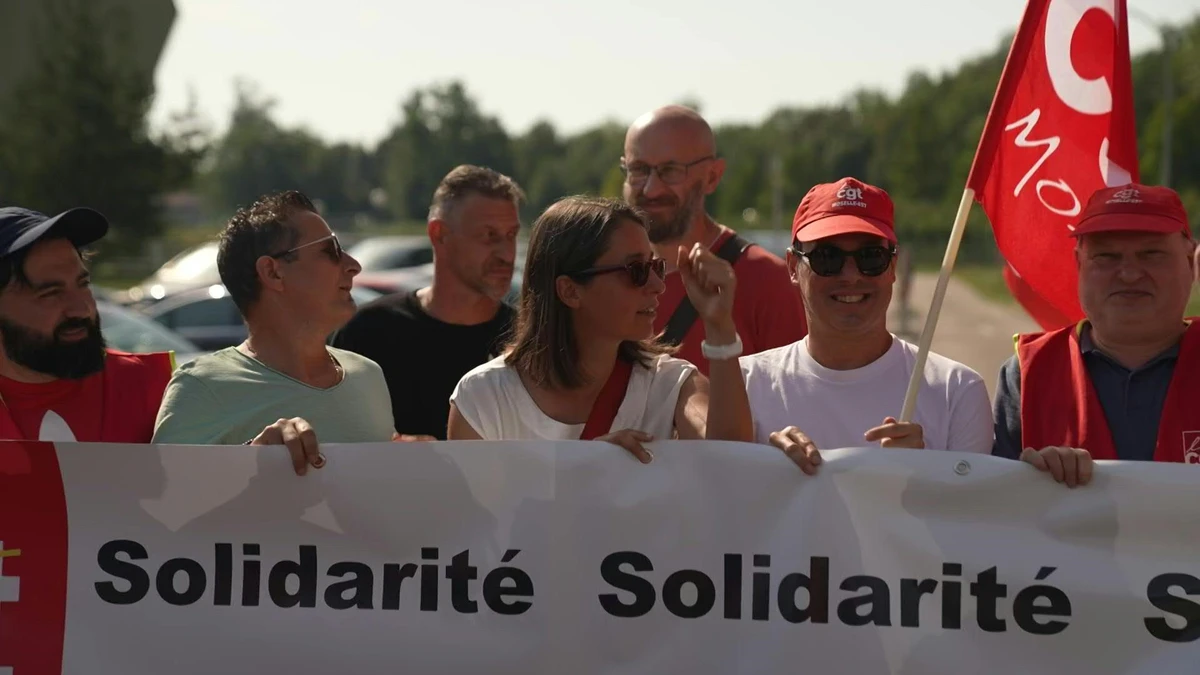 Salaires, économie: L'intersyndicale va appeler à la mobilisation le 13 octobre Paris, France