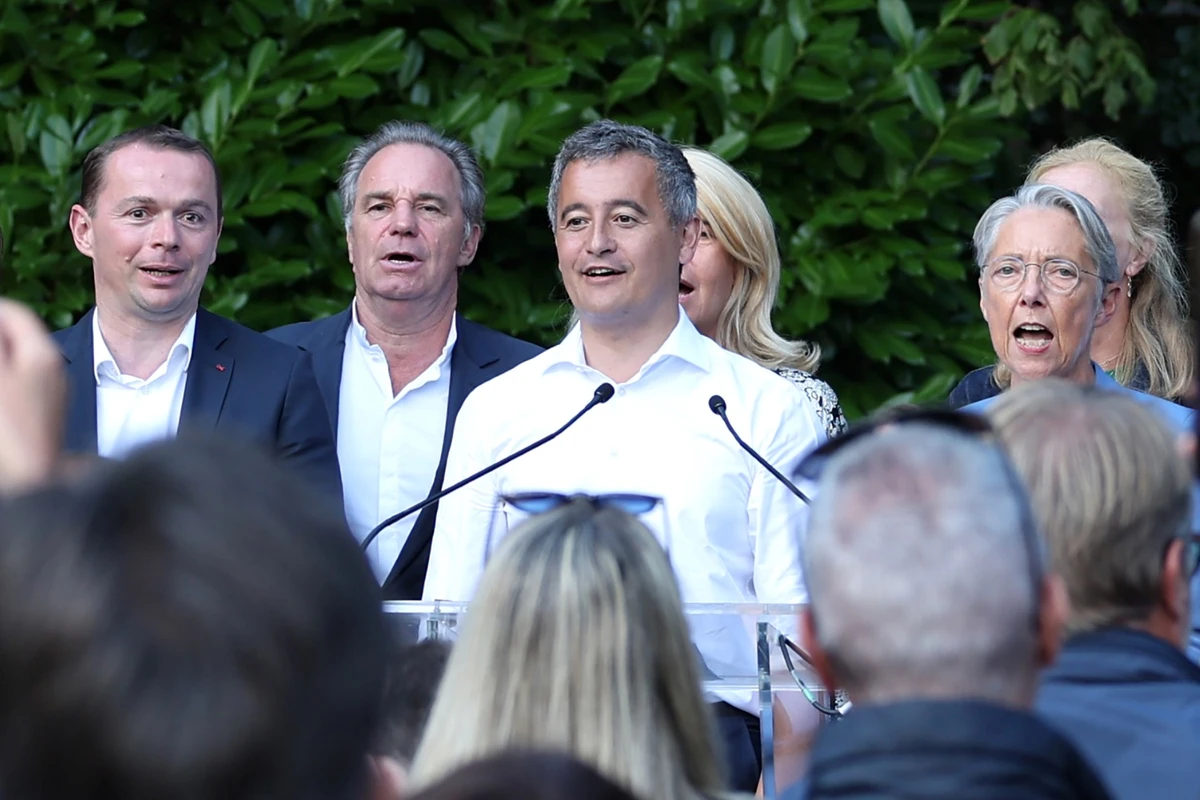 Gérald Darmanin se pose en rempart contre l'extrême droite en 2027