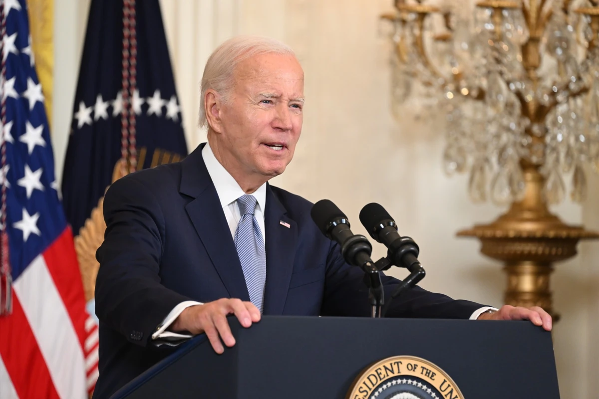 Biden, un oeil sur 2024, promet de s'en prendre à «Big Pharma»