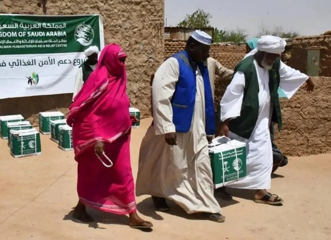 KSrelief poursuit la distribution de colis alimentaires au Soudan