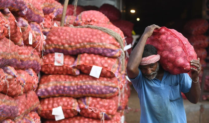 Les nouveaux droits d’exportation indiens de 40% sur les oignons aggraveront-ils l’inflation alimentaire dans le monde arabe?