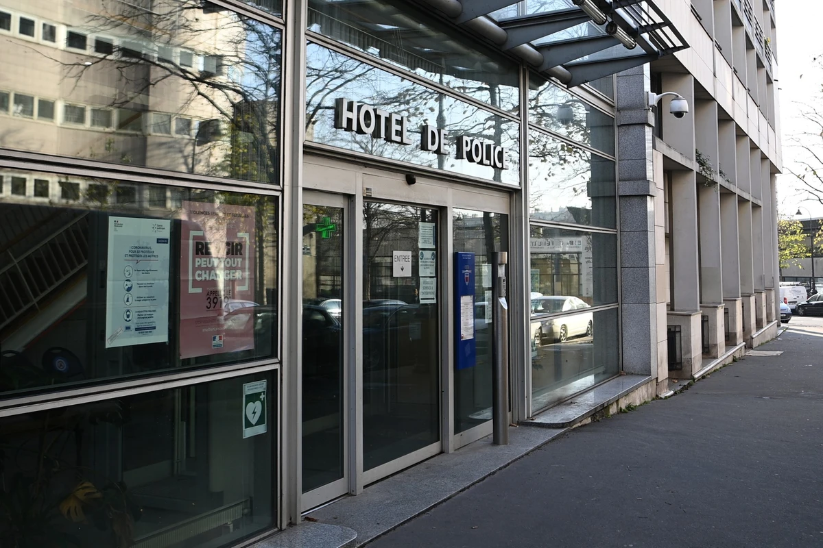 Emeutes en France: enquête de la police des polices pour un adolescent éborgné