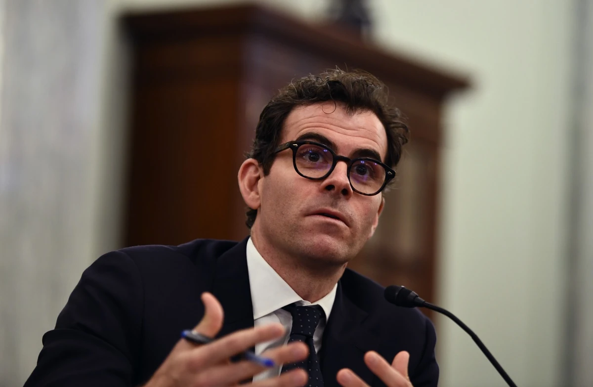Adam Mosseri, PDG d'Instagram, témoigne lors d'une audition au Sénat américain à Washington, DC, le 8 décembre 2021. (Photo by Brendan Smialowski / AFP)