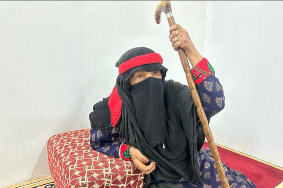 Une Saoudienne retourne à l’école à l’âge de 110 ans