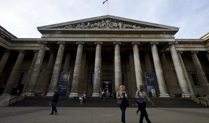 Le directeur du British Museum démissionne après une série de vols