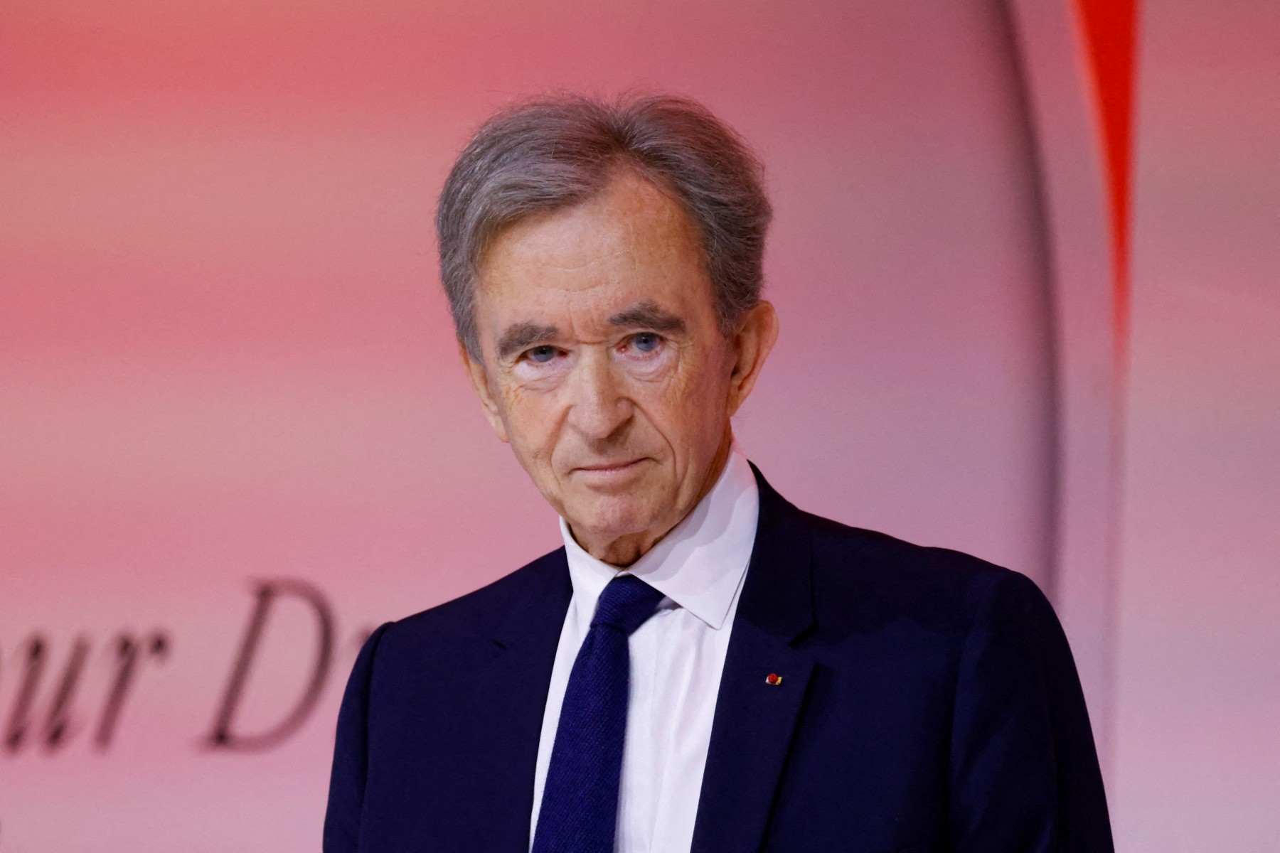 Courchevel: Soupçons de blanchiment visant l'oligarque russe Sarkisov, élargis à Bernard Arnault