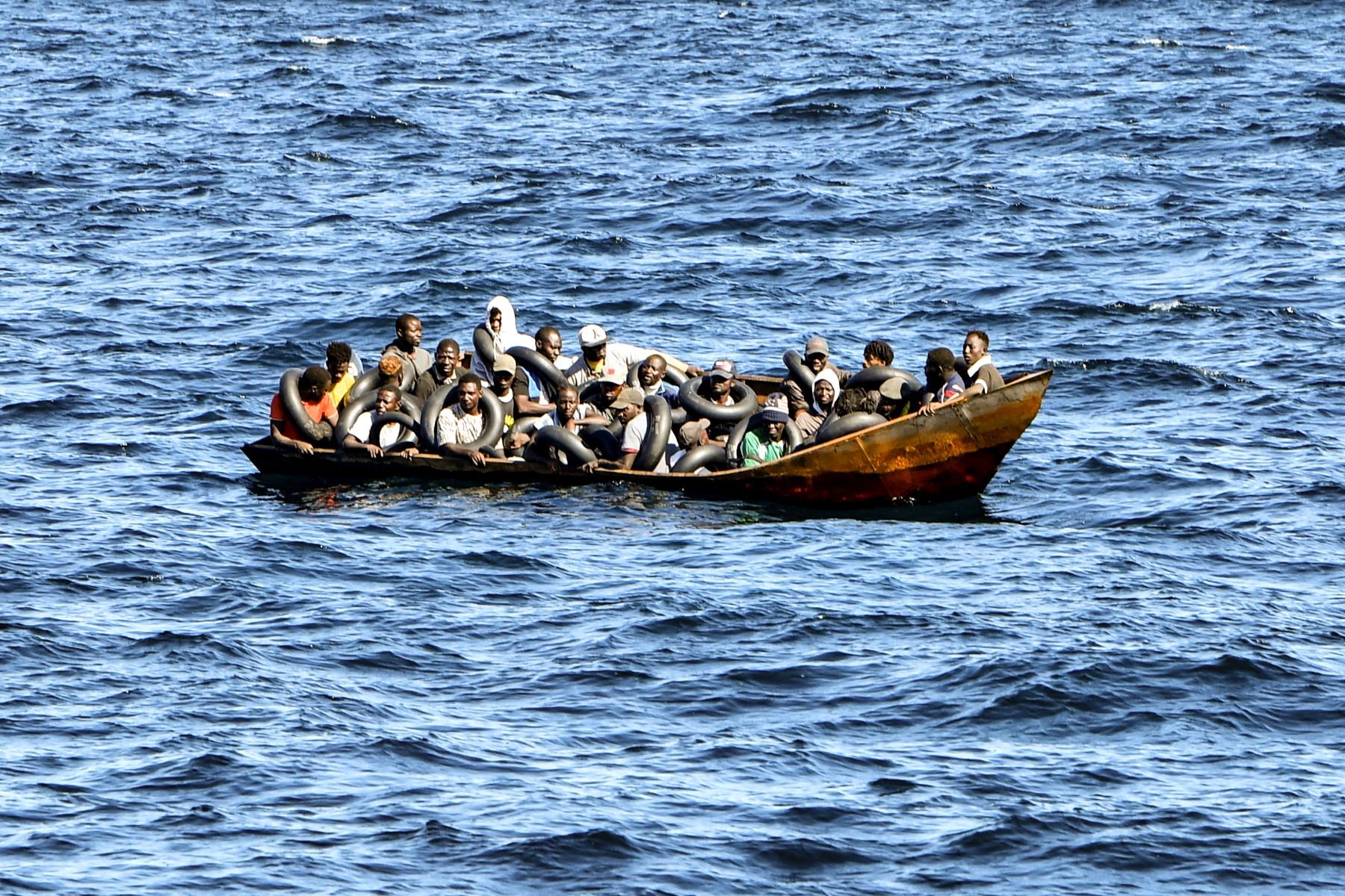 Tunisie: Arrestation de quatre Tunisiens ayant dévalisé des migrants en mer