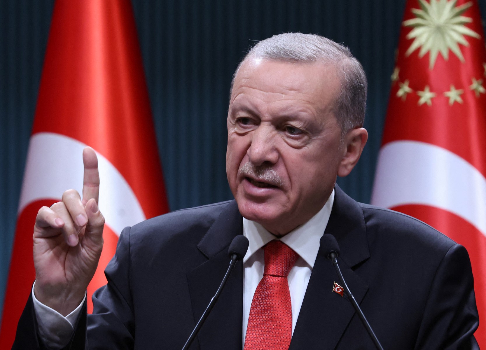 Turquie: Erdogan défend un resserrement monétaire face à l'inflation