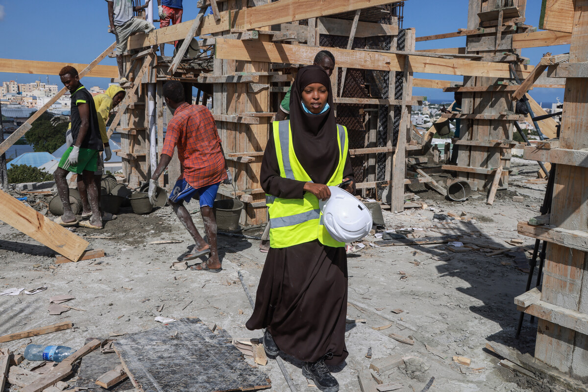 Somalie: avec l'essor de la construction, les femmes ingénieures démolissent les stéréotypes