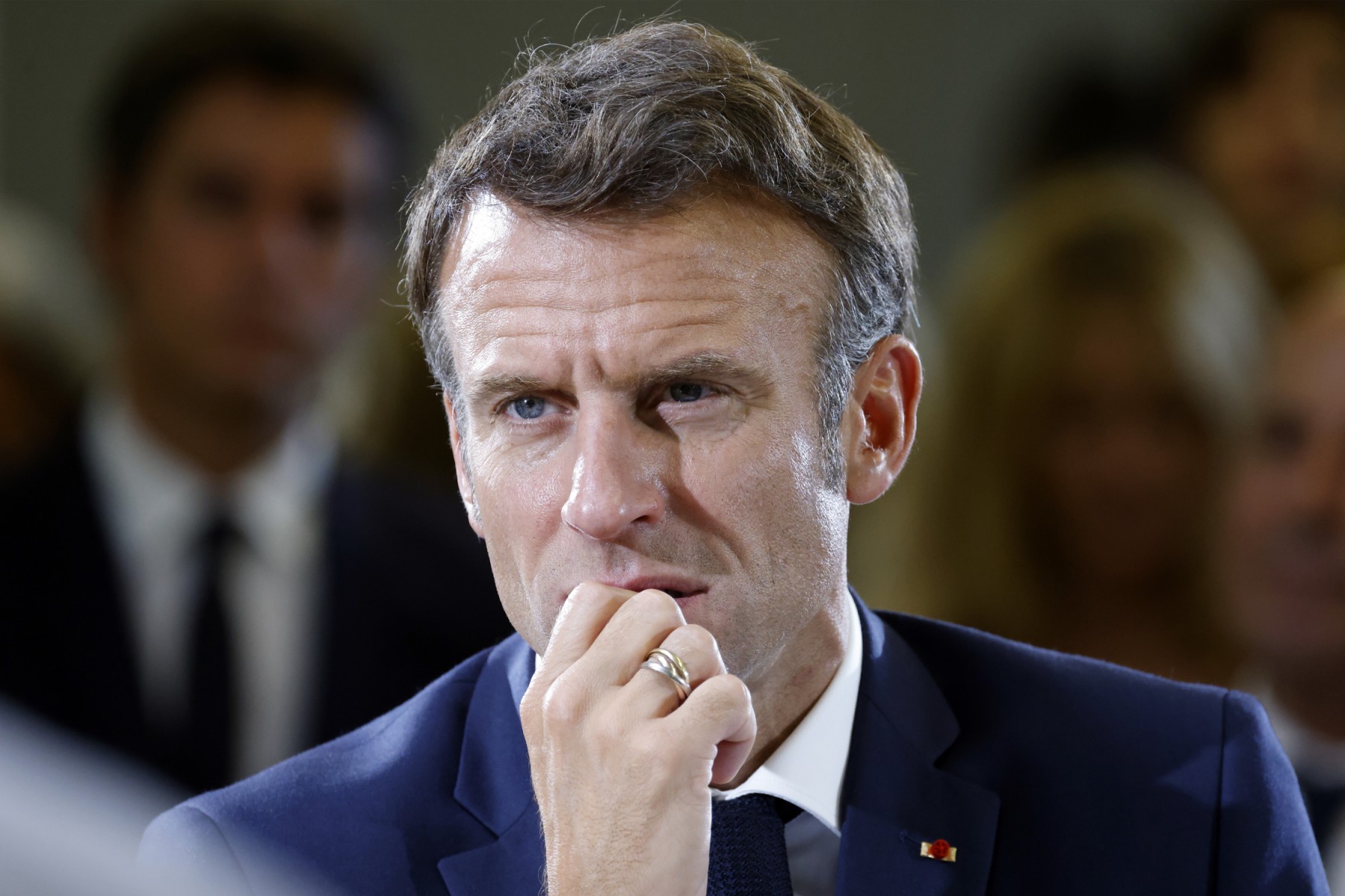 Interdiction de l'abaya à l'école: le président français évoque le terrorisme
