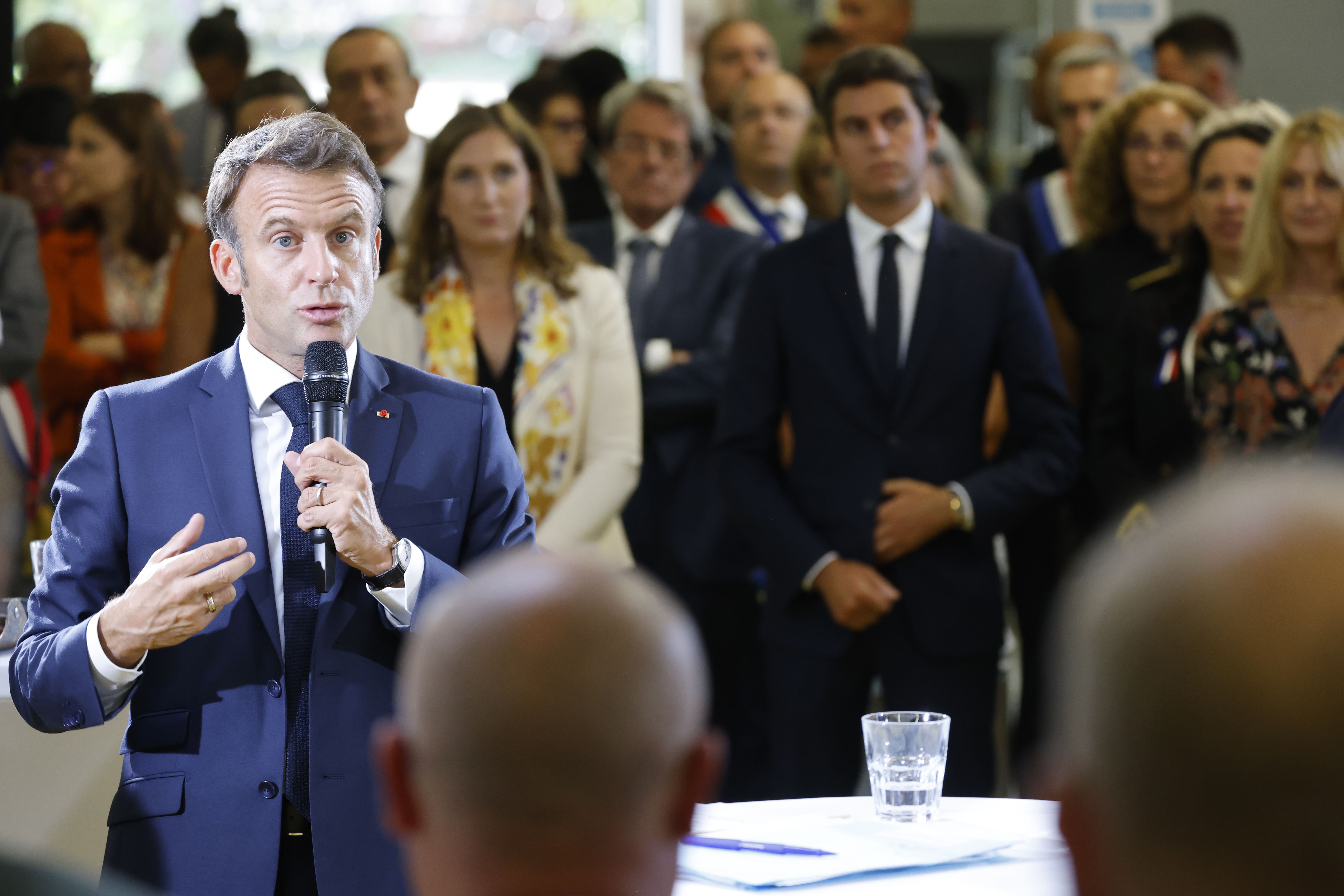 L'école, carte maîtresse d'Emmanuel Macron pour qui la situation des lycées professionnels «est inacceptable»