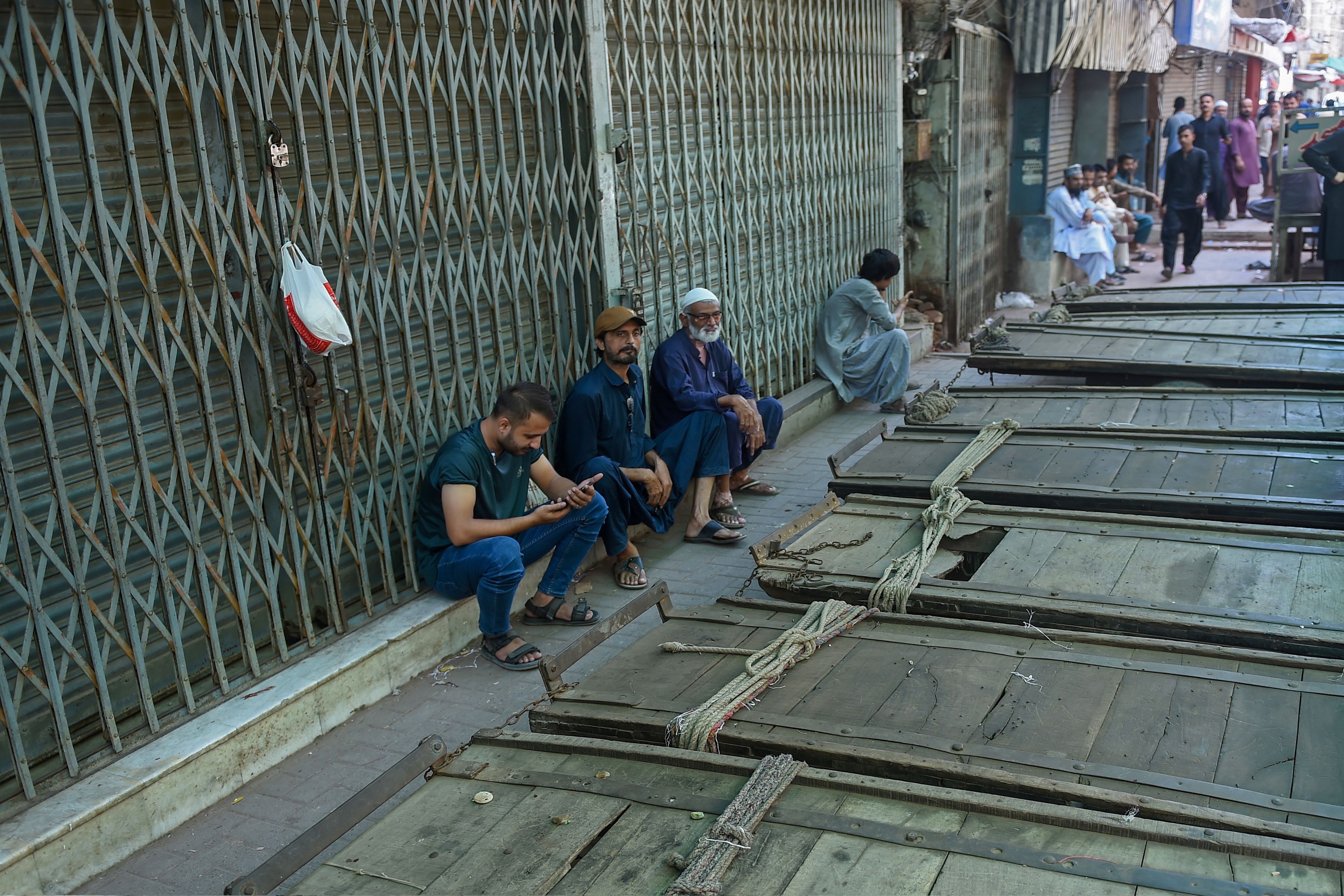 Pakistan: des commerçants en grève pour protester contre l'inflation
