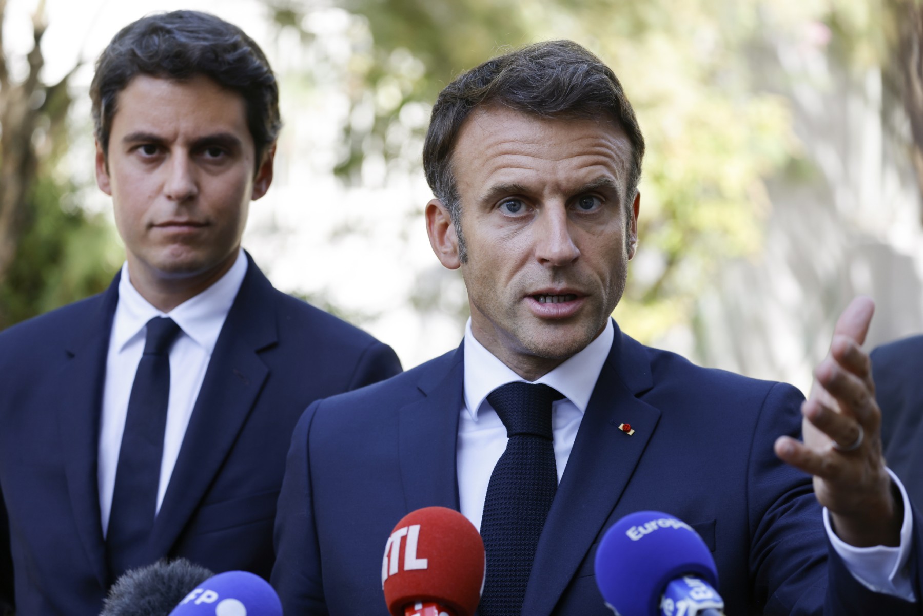 Interdiction de l'abaya à l'école en France: «nous devons être intraitables», dit Macron