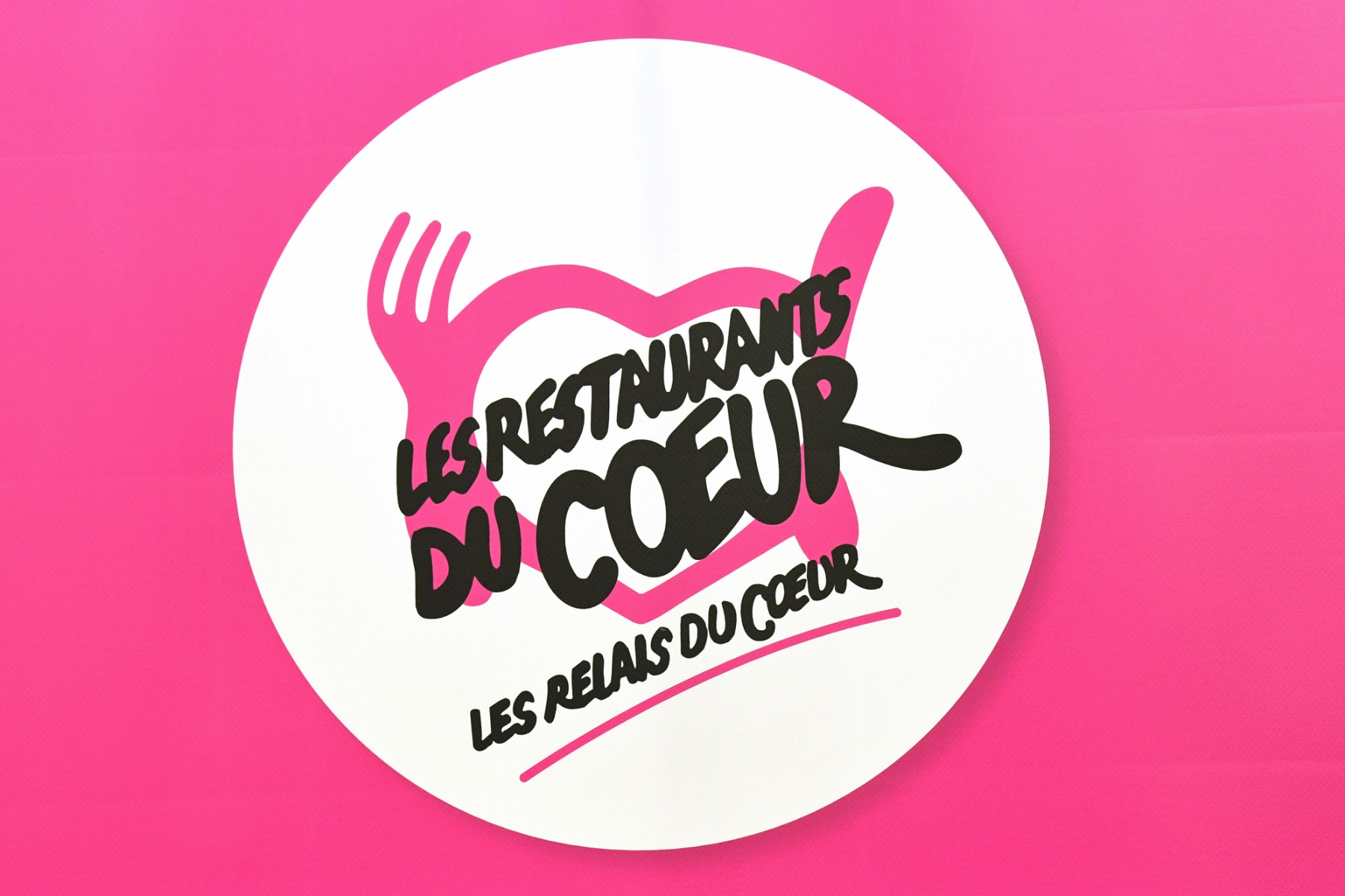 L'Etat promet d'aider les Restos du Coeur, contraints de réduire leur nombre de bénéficiaires