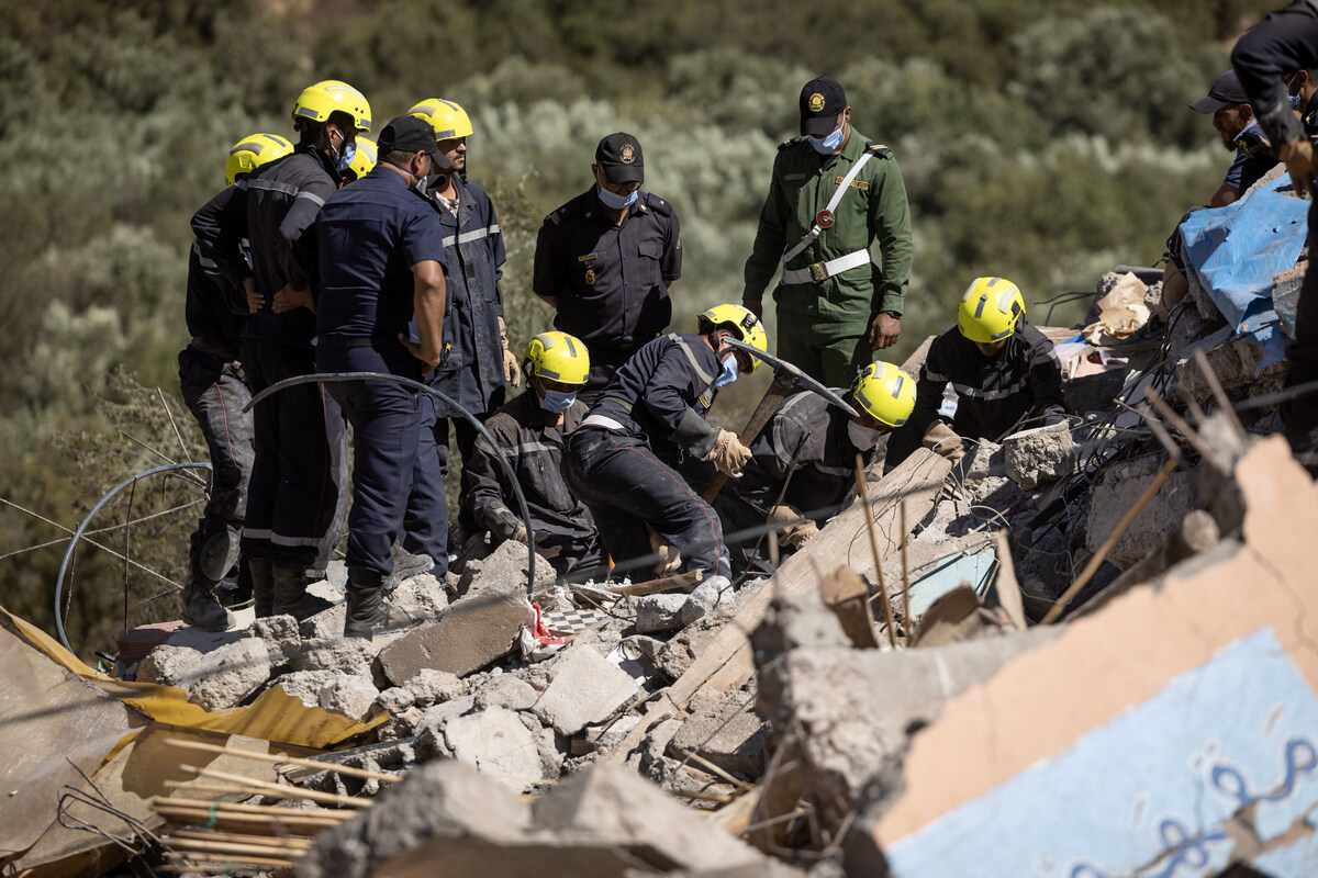 Séisme au Maroc: l'Espagne renvoie des sauveteurs en renfort