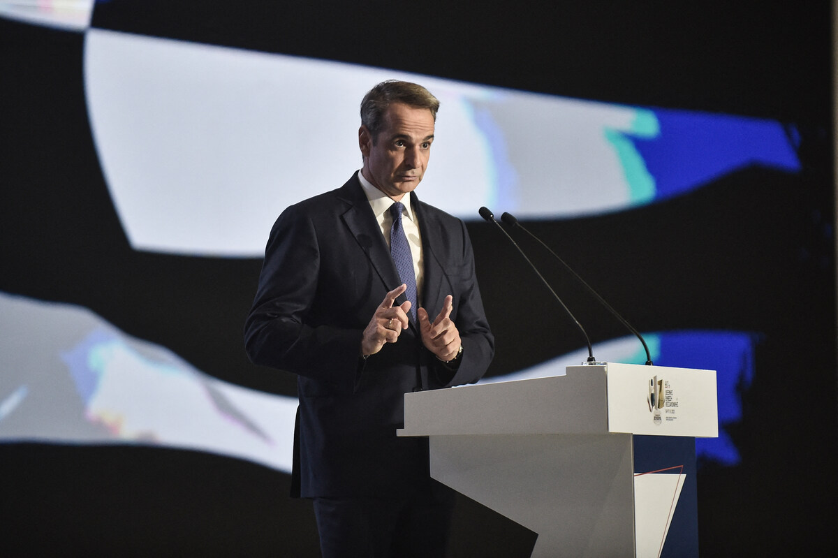 Inondations et incendies en Grèce: face aux critiques, Mitsotakis promet des réformes