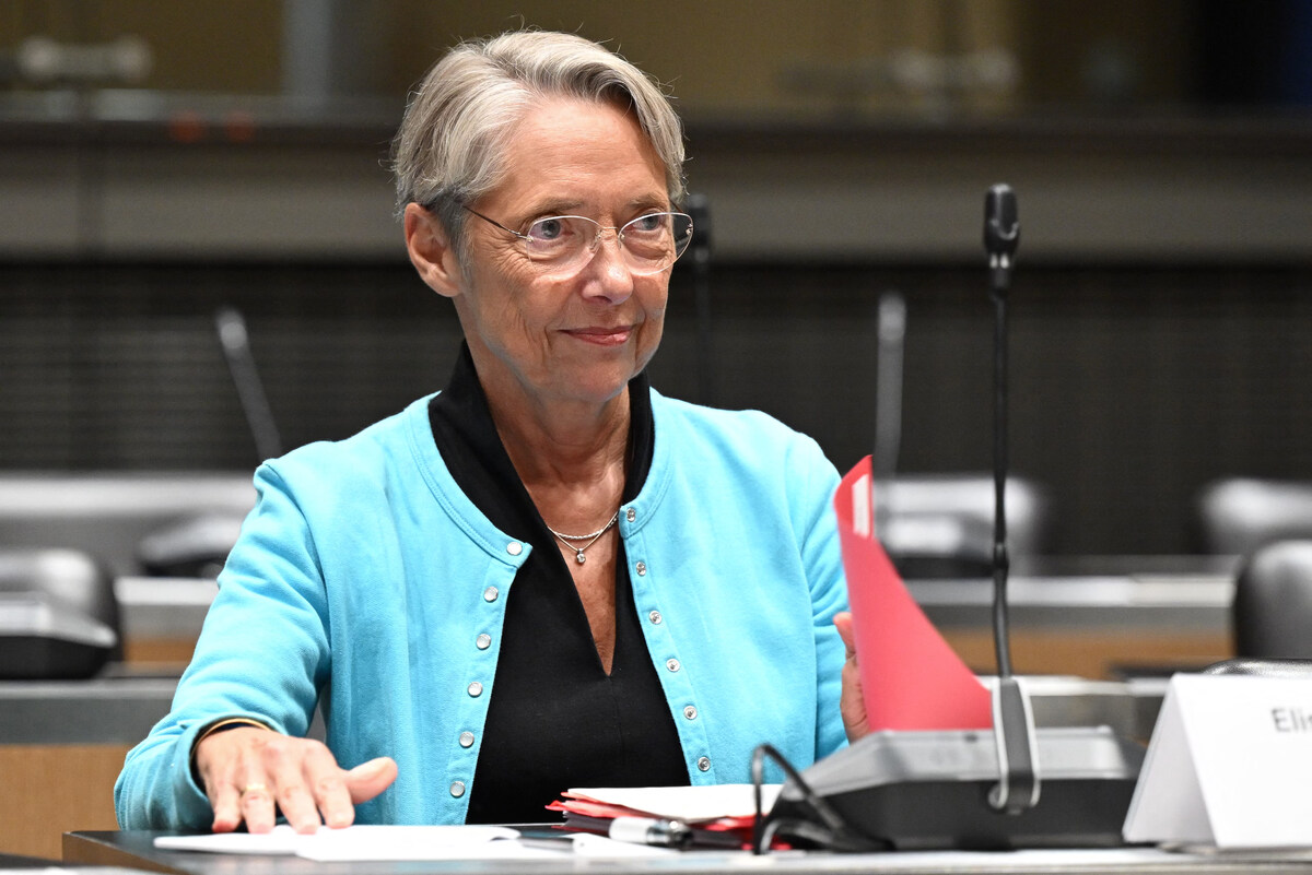 Borne aux députés de la majorité: «on ne peut pas exclure les extrêmes de nos institutions»