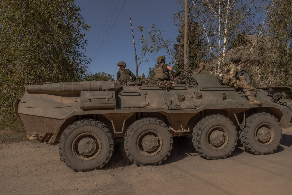Un commandant de la flotte russe, donné pour mort par Kiev, présent à une réunion, selon Moscou